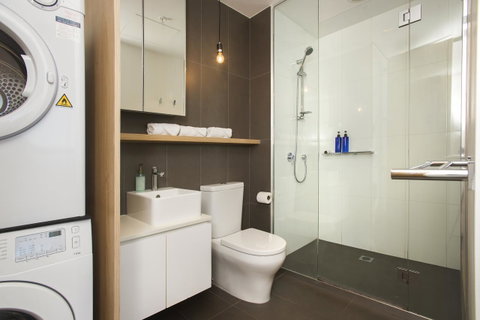 Mono Apartments On La Trobe Street - Accommodation Sunshine Coast 15