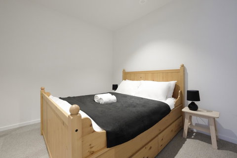 Mono Apartments On La Trobe Street - Accommodation Sunshine Coast 23