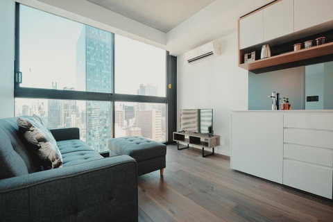Mono Apartments On La Trobe Street - Accommodation Sunshine Coast 2