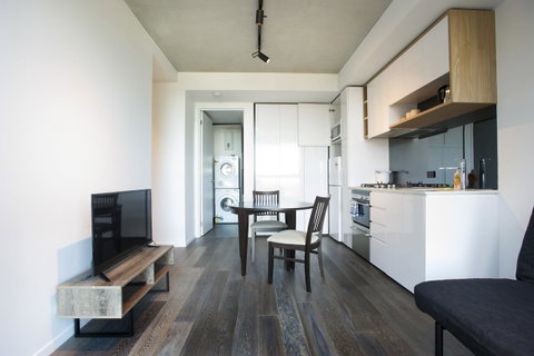 Mono Apartments On La Trobe Street - Accommodation Sunshine Coast 11