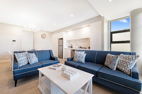 The Hamptons Apartments - St Kilda - Accommodation Sunshine Coast 5