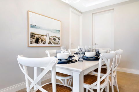 The Hamptons Apartments - St Kilda - Accommodation Sunshine Coast 14
