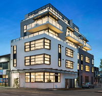 The Hamptons Apartments - St Kilda - Accommodation Sunshine Coast