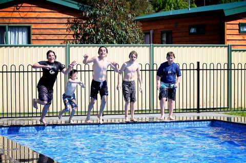 Tasman Holiday Parks - Geelong - Accommodation Sunshine Coast 2