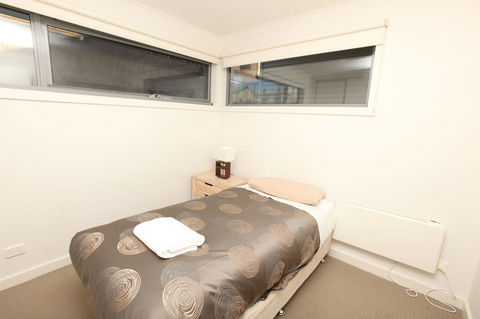 7 Falls Apartments - Accommodation Sunshine Coast 30