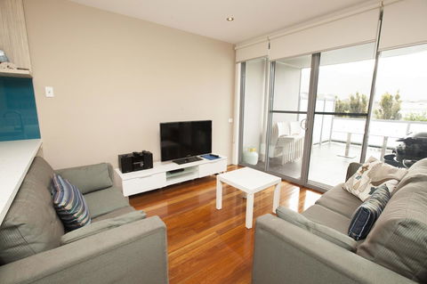 7 Falls Apartments - Accommodation Sunshine Coast 12