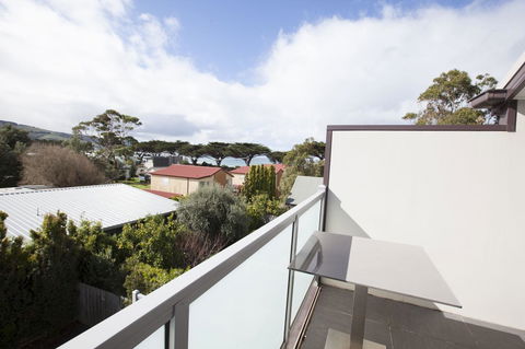 7 Falls Apartments - Accommodation Sunshine Coast 6