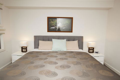 7 Falls Apartments - Accommodation Sunshine Coast 23