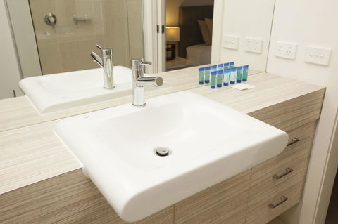 7 Falls Apartments - Accommodation Sunshine Coast 16