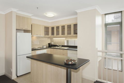 Melbourne Metropole Central Official - Accommodation Sunshine Coast 16