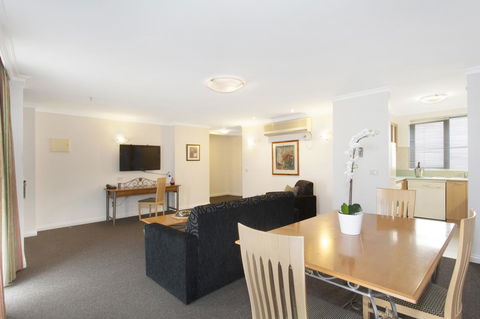Melbourne Metropole Central Official - Accommodation Sunshine Coast 40