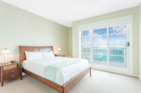 Deep Blue Hotel & Hot Springs - Accommodation Sunshine Coast 33