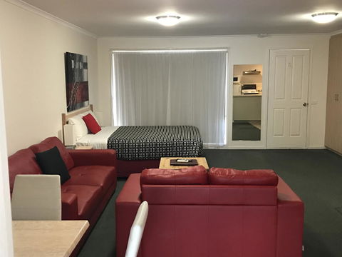 Beachcomber Motel & Apartments - Accommodation Sunshine Coast 12