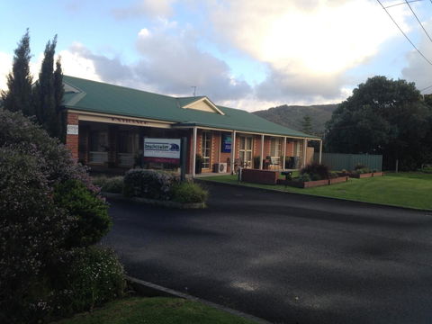 Beachcomber Motel & Apartments - Accommodation Sunshine Coast 3