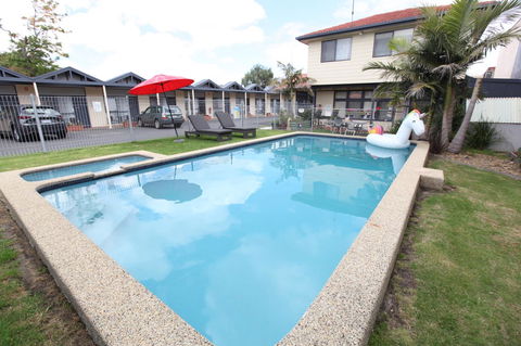 Mornington Motel - Accommodation Sunshine Coast 9