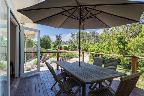 Blairgowrie Bella - Light Filled Home With Great Deck - Accommodation Sunshine Coast 1