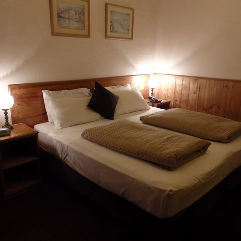 Bright Chalet - Accommodation Sunshine Coast 5
