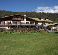 Bright Chalet - Accommodation Sunshine Coast
