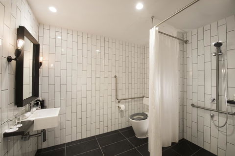 DoubleTree By Hilton Melbourne - Accommodation Sunshine Coast 38