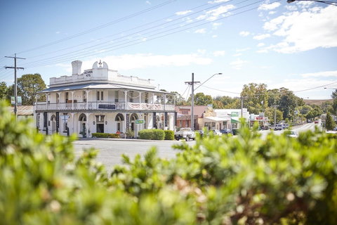 The Alexandra Hotel - Accommodation Sunshine Coast 0
