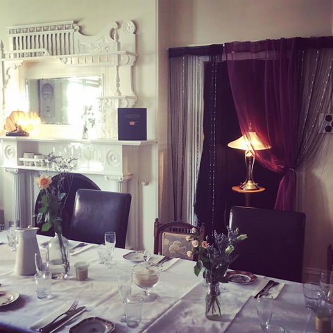 The Alexandra Hotel - Accommodation Sunshine Coast 21