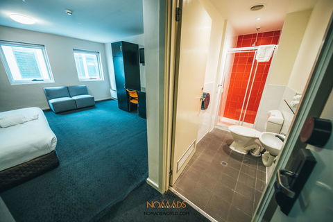 Nomads Melbourne Backpackers - Accommodation Sunshine Coast 20