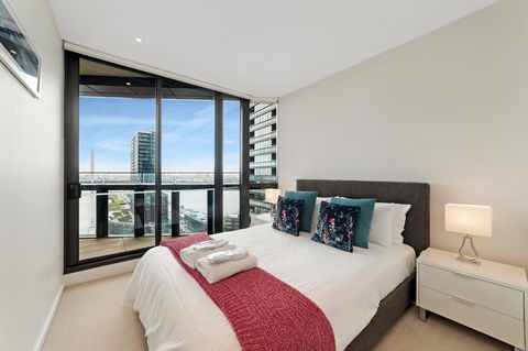 Best Views On Collins - Accommodation Sunshine Coast 12