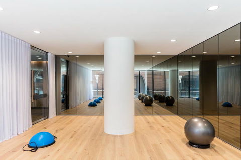 Winston Apartments Docklands - Accommodation Sunshine Coast 21