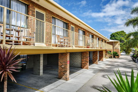 Allambi Holiday Apartments - Accommodation Sunshine Coast 18