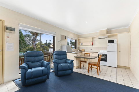 Allambi Holiday Apartments - Accommodation Sunshine Coast 9