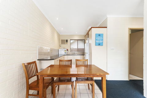 Allambi Holiday Apartments - Accommodation Sunshine Coast 1