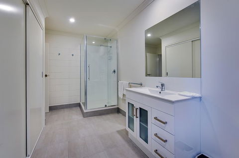 Allambi Holiday Apartments - Accommodation Sunshine Coast 37