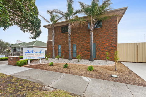 Allambi Holiday Apartments - Accommodation Sunshine Coast 5