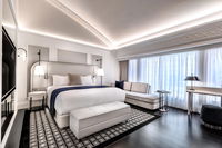 Royce Hotel