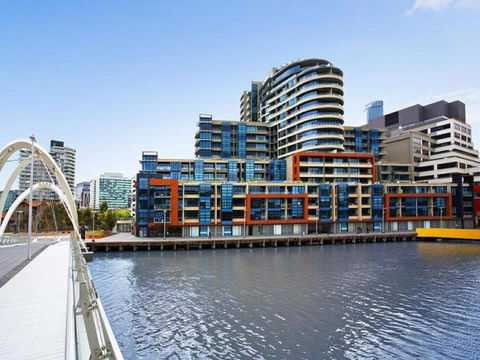 Melbourne Holiday Apartments Flinders Wharf - Accommodation Sunshine Coast 11
