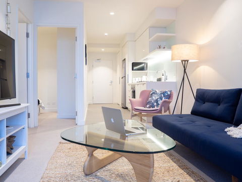 LittleStay Eporo - Central Apartments - Accommodation Sunshine Coast 2