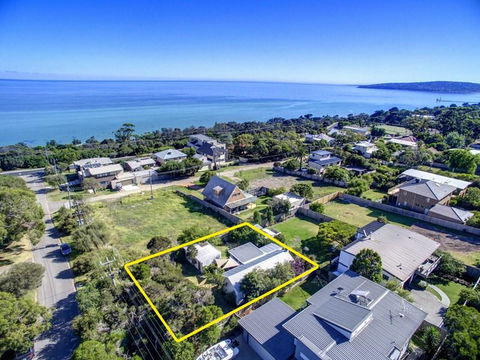 Dromana Holiday Beach House - Accommodation Sunshine Coast 0