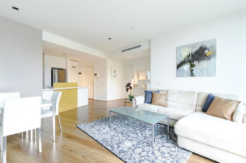 Waterfront Melbourne Apartments - Accommodation Sunshine Coast 36
