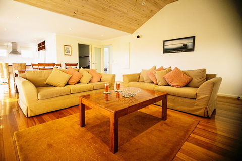 Rayville Boat Houses - Accommodation Sunshine Coast 9