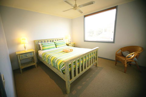 Rayville Boat Houses - Accommodation Sunshine Coast 21