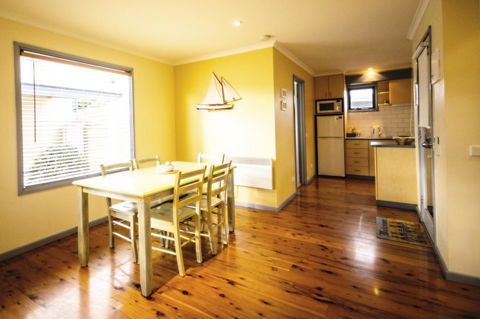 Rayville Boat Houses - Accommodation Sunshine Coast 25