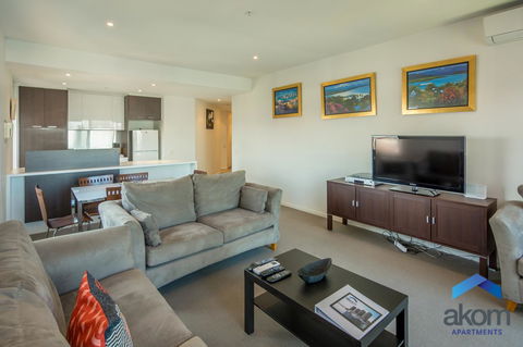 AKOM AT Docklands - Accommodation Sunshine Coast 15