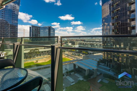 AKOM AT Docklands - Accommodation Sunshine Coast 19