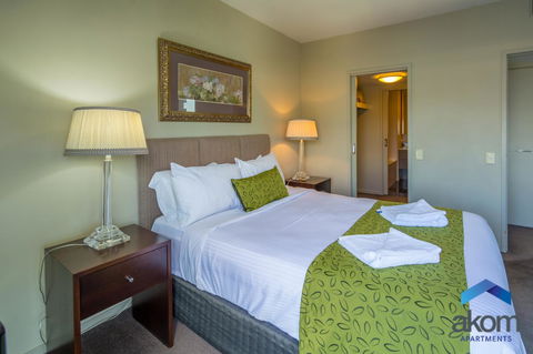 AKOM AT Docklands - Accommodation Sunshine Coast 32