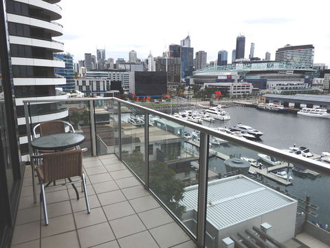 AKOM AT Docklands - Accommodation Sunshine Coast 38
