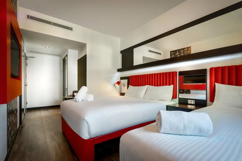Essence Hotel Carlton - Accommodation Sunshine Coast 16