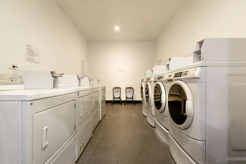 Essence Hotel Carlton - Accommodation Sunshine Coast 27