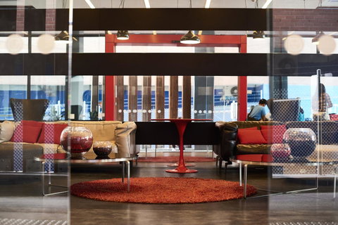 Essence Hotel Carlton - Accommodation Sunshine Coast 19