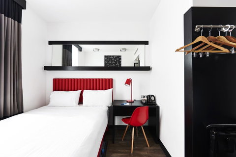 Essence Hotel Carlton - Accommodation Sunshine Coast 39