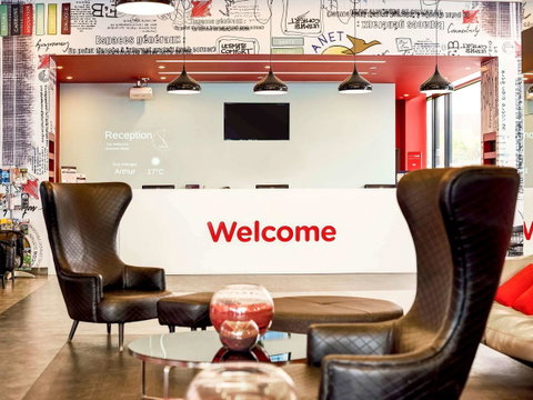 Essence Hotel Carlton - Accommodation Sunshine Coast 18